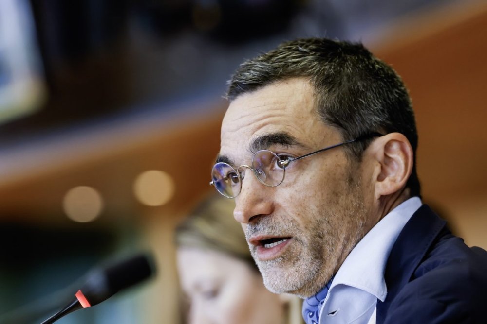 Uusi energiamarkkinapomo aloitti myyntipuheella